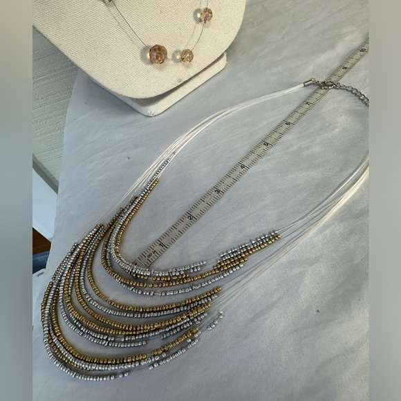 Infinity style necklace and earrings set with extra - Picture 6 of 9